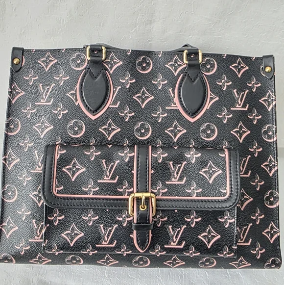 Auth Louis Vuitton Monogram Fall For You Neo OnTheGo MM Tote Bag - Picture 9 of 14